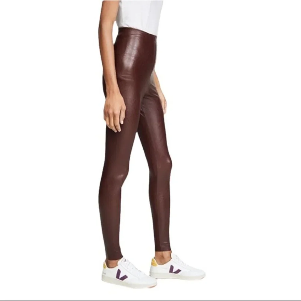 Commando Faux Leather Leggings in Color Oxeblood - Picture 3 of 7